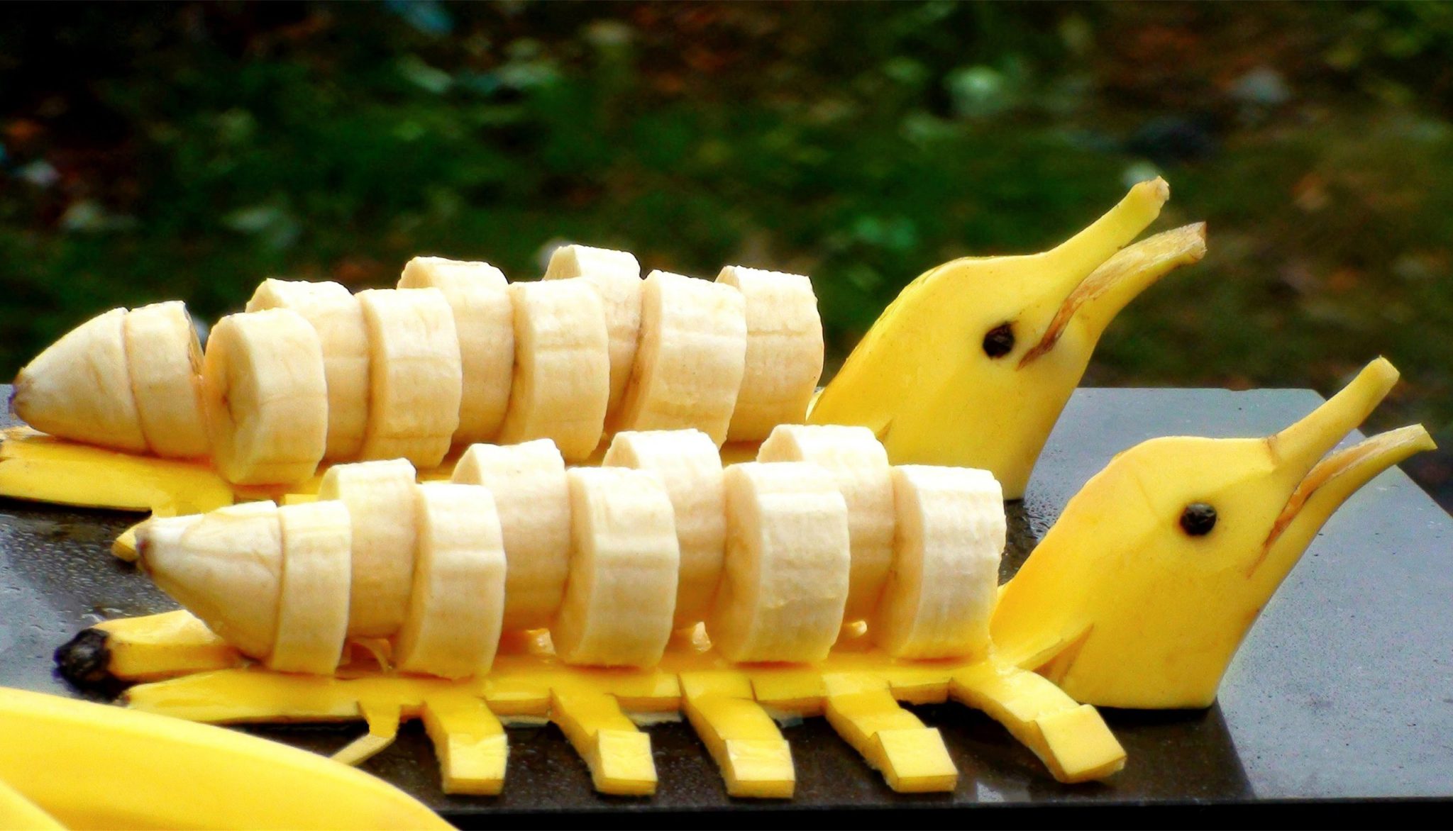 Красиво нарезать банан